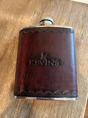 Kevin's Fine Outdoor Gear & Apparel leather wrapped flask 6 oz new